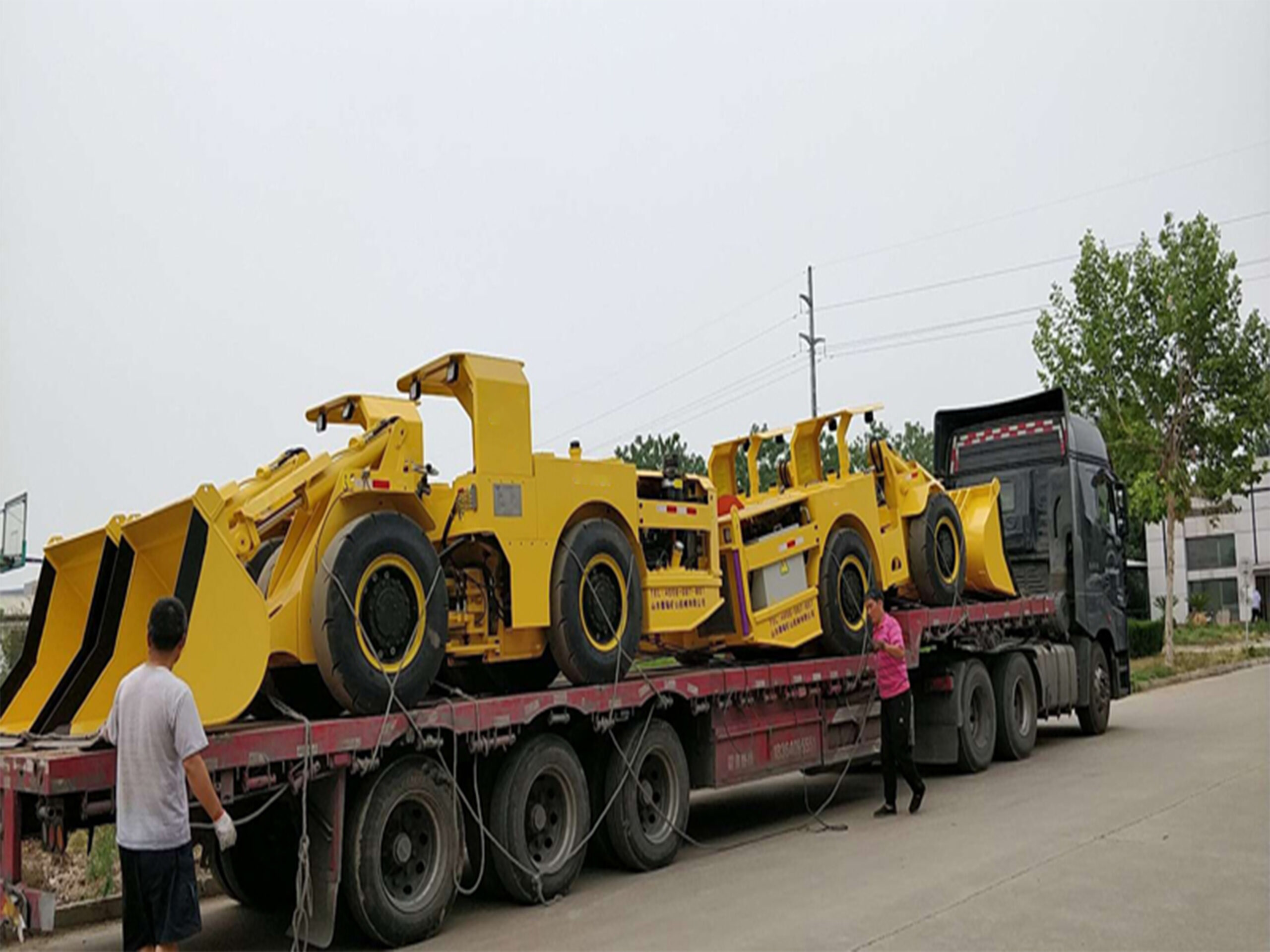 underground mining loader