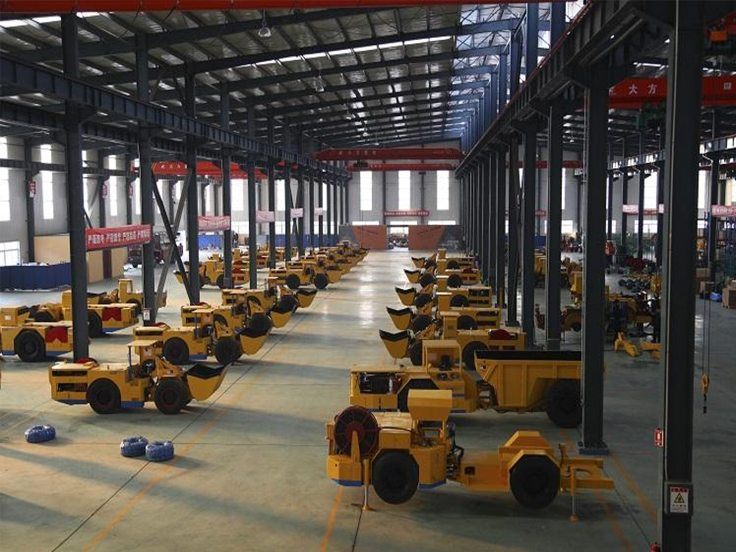 underground mining loader