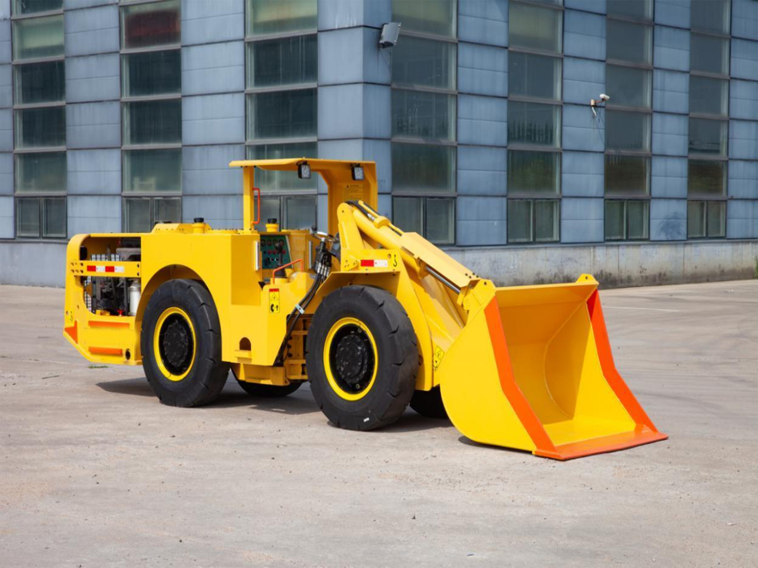 underground mining loader