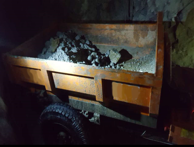 mining four-wheeled vehicle site plane