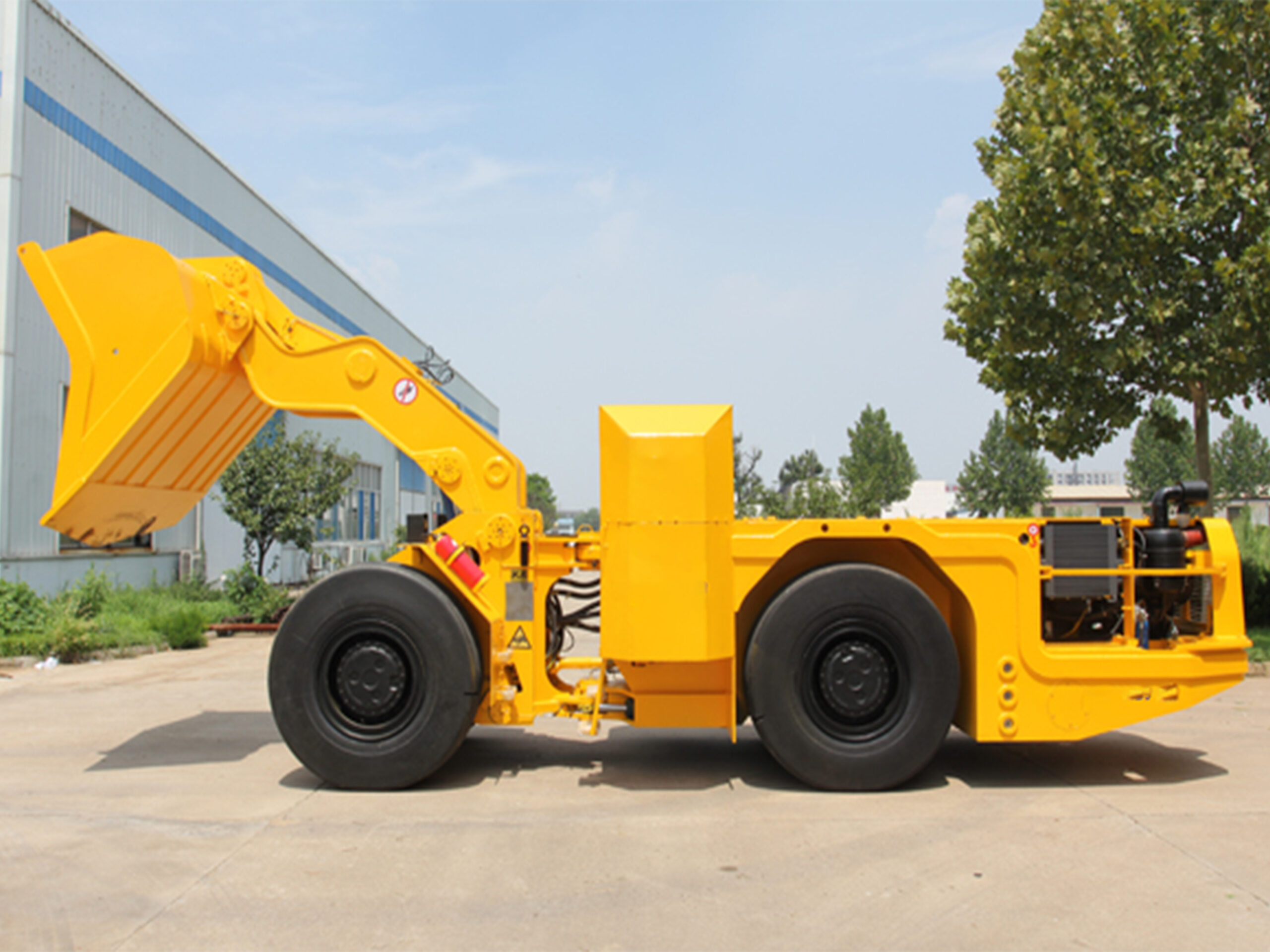 underground mining loader